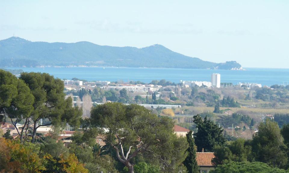 Hotel Du Soleil Hyères Exteriör bild